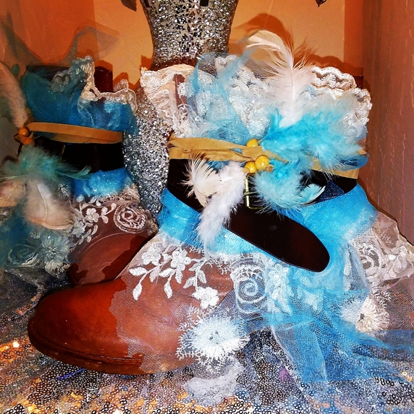 "MARINA" Ocean Blue & White Boho Wedding Ballgown Set - Picture 3 of 7